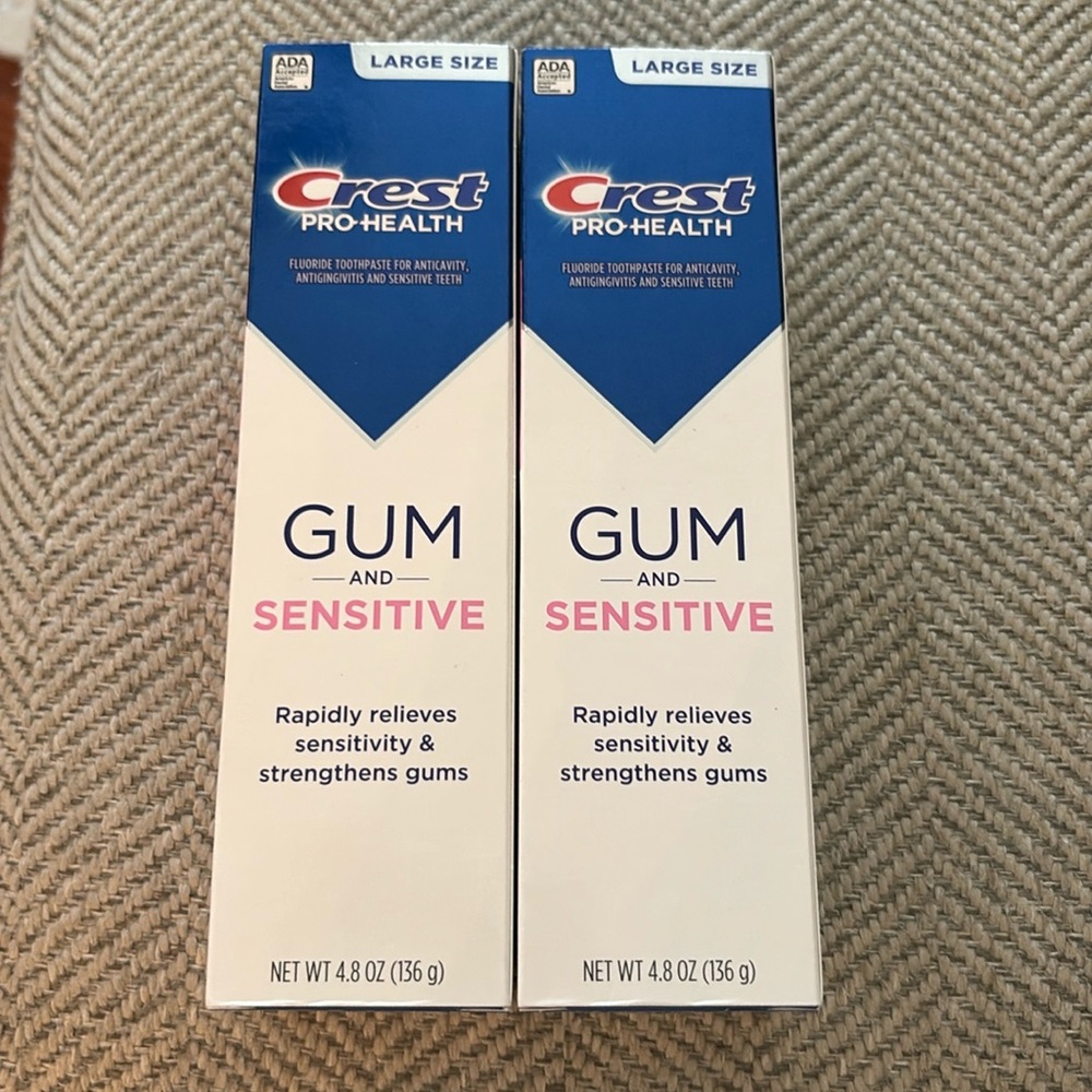 Crest Gum and Sensitive Toothpaste Bundle - 4.8 Oz